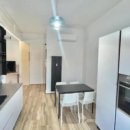 Apartamento Novo Isola